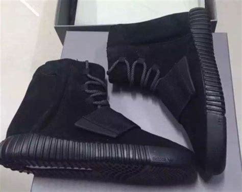 yeezy 750 fake